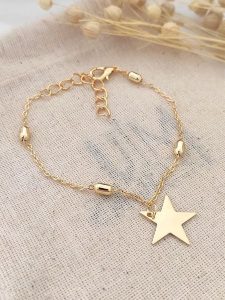 Atelier MIU Pozłacana bransoletka z elementami ozdobnymi rozmiar: onesize. Żółte bransoletki Atelier MIU, pozłacane. Za 26,99 zł.