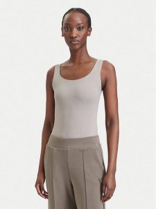 Guess Body V6YP17 K4709 Beżowy ciemny Slim Fit. Brązowe body i gorsety Guess, z aplikacjami, z syntetyku. Za 234,99 zł.
