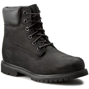 Trapery Timberland. Czarne buty zimowe Timberland, bez obcasa, bez zapięcia. Za 899,99 zł.