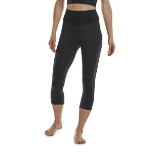 Legginsy sportowe zimowe 3/4 z wełną Merino CEP damskie. Czarne legginsy CEP, bez wzorów, z elastanu. Za 299,00 zł.