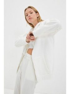 Trendyol Bluza w kolorze białym rozmiar: M. Białe bluzy Trendyol, m, bez wzorów, z bawełny, bez kaptura. Za 105,63 zł.