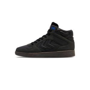 Sneakersy Hummel St Power Play. Brązowe buty sportowe Hummel, bez wzorów, bez zapięcia. W wyprzedaży za 245,70 zł.