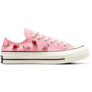 Buty sportowe Converse Chuck 70. Czerwone trampki Converse, bez wzorów, bez zapięcia. Za 400,50 zł.