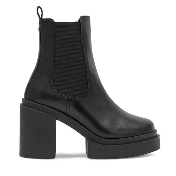Botki Badura. Czarne botki Badura, bez wzorów, bez obcasa, na słupku, bez zapięcia. Za 349,99 zł.
