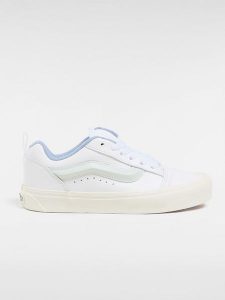 Vans Skórzane sneakersy "Knu Skool" w kolorze biało-błękitnym rozmiar: 37. Białe trampki Vans, bez wzorów, bez zapięcia. Za 153,71 zł.