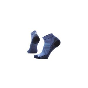 Skarpety damskie Performance Hike Light Cushion Ankle Women. Niebieskie skarpetki Smartwool, bez wzorów. Za 114,99 zł.