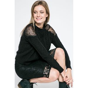 Guess Jeans - Sweter. Swetry klasyczne marki Guess Jeans. W wyprzedaży za 299,90 zł.