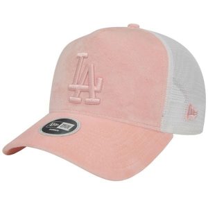 Czapka z daszkiem damska Wmns LA Dodgers Velour Trucker Cap. Czerwone czapki New Era, bez wzorów, z materiału, sportowe. Za 149,99 zł.