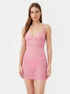 Guess Koszula nocna O5RX02 KCLB0 Różowy Slim Fit. Czerwone koszule nocne Guess, z aplikacjami, z syntetyku, bez ramiączek. Za 129,99 zł.