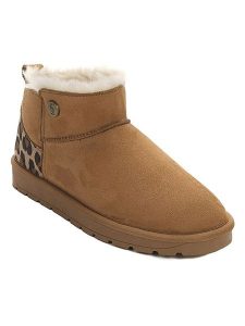 ISLAND BOOT Botki zimowe "Ideh" w kolorze jasnobrązowym rozmiar: 38. Brązowe botki Island Boot, na zimę, z aplikacjami, z materiału, z okrągłym noskiem, bez obcasa, bez zapięcia. Za 144,92 zł.
