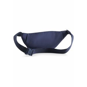 Nerka PUMA Phase 2 l PUMA Navy Blue. Białe nerki i saszetki Puma, bez wzorów. Za 69,00 zł.