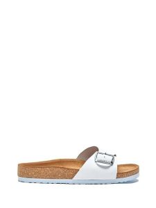 Comfortfusse Skórzane klapki "Adal" w kolorze białym rozmiar: 36. Białe klapki Comfortfüße, bez wzorów, ze skóry, z otwartym noskiem, bez obcasa. Za 173,99 zł.