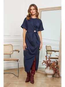 Joséfine Sukienka "Orgeval" w kolorze granatowym rozmiar: M. Niebieskie sukienki Joséfine, na co dzień, m, bez wzorów, bez kołnierzyka, bez ramiączek, maxi, proste. Za 144,58 zł.