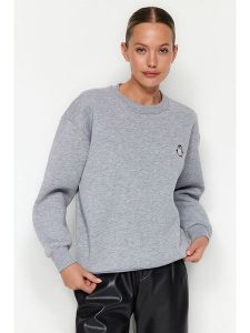 Trendyol Bluza w kolorze szarym rozmiar: XL. Szare bluzy Trendyol, xl, z aplikacjami, z bawełny, bez kaptura. Za 70,24 zł.