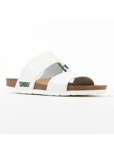 Sunbay Klapki "Vero" w kolorze białym rozmiar: 38. Białe klapki Sunbay, bez wzorów, z otwartym noskiem, bez obcasa. Za 169,95 zł.