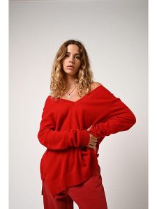 AUTHENTIC CASHMERE Kaszmirowy sweter "Giegn" w kolorze czerwonym rozmiar: L. Czerwone swetry oversize AUTHENTIC CASHMERE, l, bez wzorów, z kaszmiru, bez ramiączek. Za 420,45 zł.