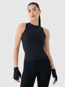 4F Crop-top slim damski - czarny S. Czarne topy 4f, s, bez wzorów, z dzianiny, sportowe, bez kołnierzyka, bez ramiączek. W wyprzedaży za 39,99 zł.