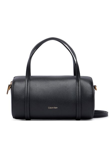 Calvin Klein Torebka Foil Logo Small Duffle Bag LV04F3663G Czarny. Czarne torebki klasyczne Calvin Klein, bez wzorów, ze skóry, bez dodatków. Za 440,99 zł.