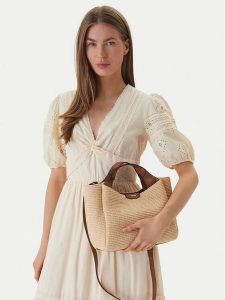 DKNY Torebka Willa Satchel R61DOG33 Beżowy. Brązowe torebki klasyczne DKNY, bez wzorów, z syntetyku, bez dodatków. Za 674,99 zł.