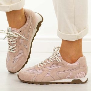 Różowe skórzane półbuty damskie Vinceza 86426. Czerwone półbuty VINCEZA, na jesień, bez wzorów, z jeansu, z okrągłym noskiem, bez obcasa, na płaskiej podeszwie, bez zapięcia. Za 249,00 zł.