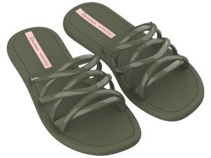 Klapki damskie Ipanema Meu Sol Slide. Zielone klapki Ipanema, bez wzorów, z materiału, bez obcasa. Za 124,00 zł.