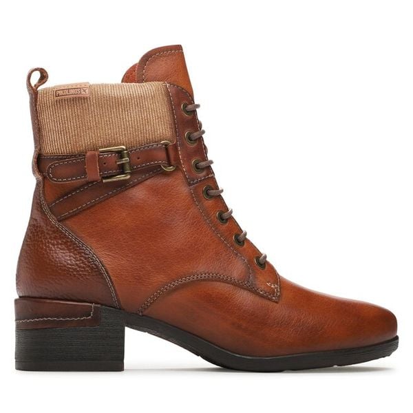 Trzewiki Pikolinos. Brązowe botki Pikolinos, bez wzorów, bez obcasa, na słupku, bez zapięcia. Za 519,99 zł.