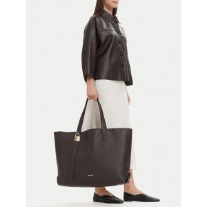 Torebka GINO ROSSI. Brązowe shopper bag Gino Rossi, bez wzorów, bez dodatków. Za 329,99 zł.