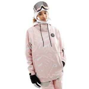 Kurtka snowboardowa damska W1-W Lapland. Czerwone kurtki SIROKO, bez wzorów, z softshellu, bez kaptura. W wyprzedaży za 297,00 zł.