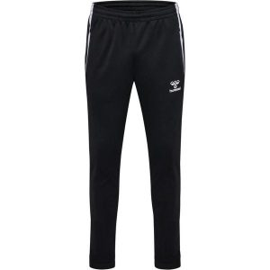 Spodnie dresowe Hummel Lead 2.0. Czarne szorty Hummel, bez wzorów, z dresówki, sportowe. Za 207,00 zł.