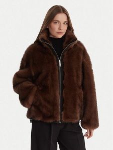 MAX&Co. Futro Azoto 2526086014200 Brązowy Regular Fit. Brązowe płaszcze MAX&Co., l, bez wzorów, z futra, bez kaptura. Za 949,99 zł.