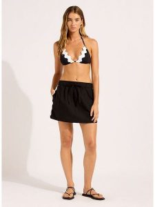 Seafolly Spódnica w kolorze czarnym rozmiar: M. Czarne spódnice Seafolly, na co dzień, m, bez wzorów, mini. Za 174,95 zł.
