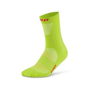 Damskie skarpety sportowe kompresyjne do połowy łydki PRO Run Ultralight CEP. Zielone skarpetki CEP, bez wzorów. Za 114,00 zł.