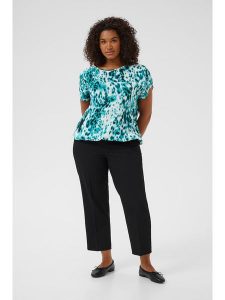 KAFFE curve Bluzka w kolorze turkusowo-białym rozmiar: 46. Białe bluzki KAFFE curve, bez wzorów, z wiskozy, bez kołnierzyka, bez ramiączek. Za 60,99 zł.