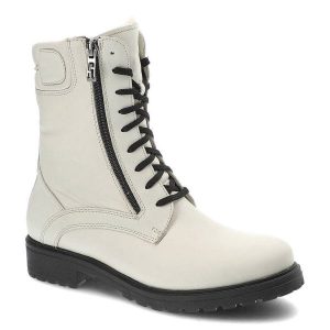 Białe Botki Damskie Simen Modne Skórzane Buty. Białe botki Simen, na zimę, z aplikacjami, z puchu, bez obcasa, na obcasie, bez zapięcia. Za 399,00 zł.