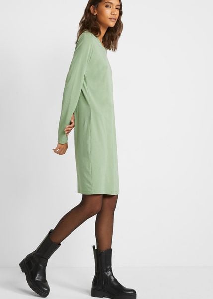 Dopasowana sukienka z dżerseju (2 szt.). Czarne sukienki bonprix, bez wzorów, z dżerseju, bez kołnierzyka, bez ramiączek, dopasowane. Za 97,99 zł.