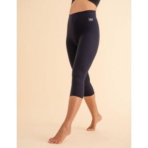 Legginsy nocne capri FIR 160 den Nina. Czarne legginsy Anaissa, bez wzorów, z poliamidu. W wyprzedaży za 150,00 zł.