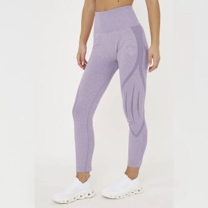 Legginsy fitness damskie leslie liliowe. Czerwone legginsy LEGEA, bez wzorów, z elastanu, z podwyższonym stanem. W wyprzedaży za 97,00 zł.
