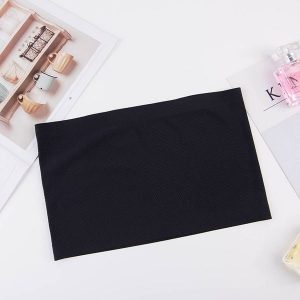 Biustonosz opaska elastyczny do codziennych stylizacji Himadri. Brązowe biustonosze Intica, bez wzorów, z materiału. W wyprzedaży za 59,00 zł.