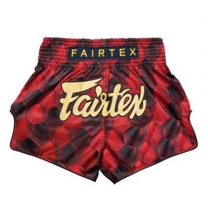 Spodenki Muay Thai Sześciany Fairtex BS1919 Czerwone/Czarne S. Czerwone szorty FAIRTEX, bez wzorów, sportowe. Za 279,00 zł.