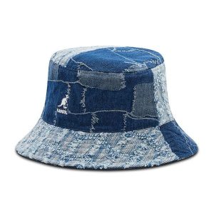 Kapelusz Kangol. Niebieskie kapelusze Kangol, bez wzorów, z denimu. Za 469,99 zł.