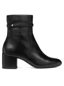 Geox Botki D Eleana D56TWC 00085 C9999 Czarny. Czarne botki Geox, bez wzorów, ze skóry, bez obcasa, na słupku, bez zapięcia. Za 479,99 zł.
