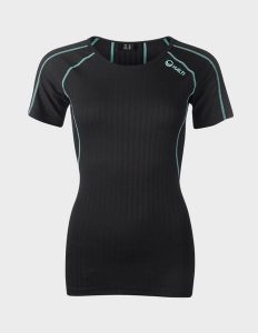 Koszulka termoaktywna damska Halti Ultra Cool Mesh SS. Czarne koszule nocne HALTI, bez wzorów, z elastanu, bez ramiączek. Za 249,99 zł.