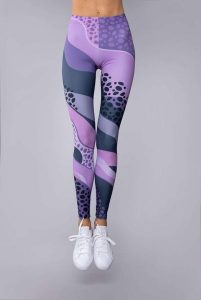 Legginsy sportowe damskie DEEP TRIP Ricco. Fioletowe legginsy DEEP TRIP, bez wzorów, z elastanu. Za 179,00 zł.