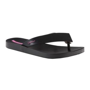 Japonki plażowe damskie Ipanema Hit. Czarne klapki Ipanema, bez wzorów, z gumy, bez obcasa. Za 37,99 zł.