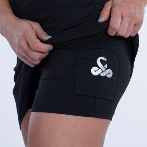 Padel Vibor-a Russell Dress Negro/Coral. Czarne spódnice VIBORA, xs, bez wzorów, sportowe. Za 262,99 zł.