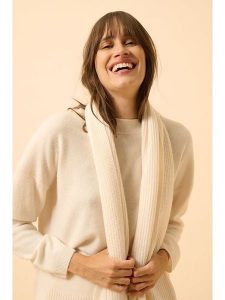 Perfect Cashmere Kaszmirowy szal "Lea" w kolorze kremowym - 180 x 30 cm rozmiar: onesize. Brązowe szaliki Perfect Cashmere, bez wzorów, z kaszmiru. Za 417,70 zł.