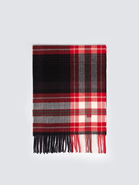 Szal w kratę czerwony Remi 603. Czerwone szaliki Big Star, bez wzorów, z tkaniny. Za 139,99 zł.