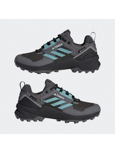 Adidas Buty turystyczne "Terrex Swift R3 GTX" w kolorze antracytowym rozmiar: 40. Czarne buty trekkingowe ADIDAS, z gore-texu, bez zapięcia. Za 418,26 zł.