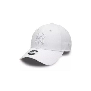 Czapka z daszkiem damska New Era 9FORTY MLB New York Yankees 80524868. Białe czapki New Era, bez wzorów, z bawełny. W wyprzedaży za 99,00 zł.