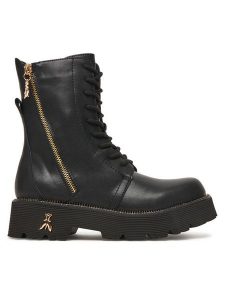 Patrizia Pepe Trzewiki PPJ961.31 Czarny. Czarne botki Patrizia Pepe, bez wzorów, ze skóry, bez obcasa, na płaskiej podeszwie, bez zapięcia. Za 459,99 zł.